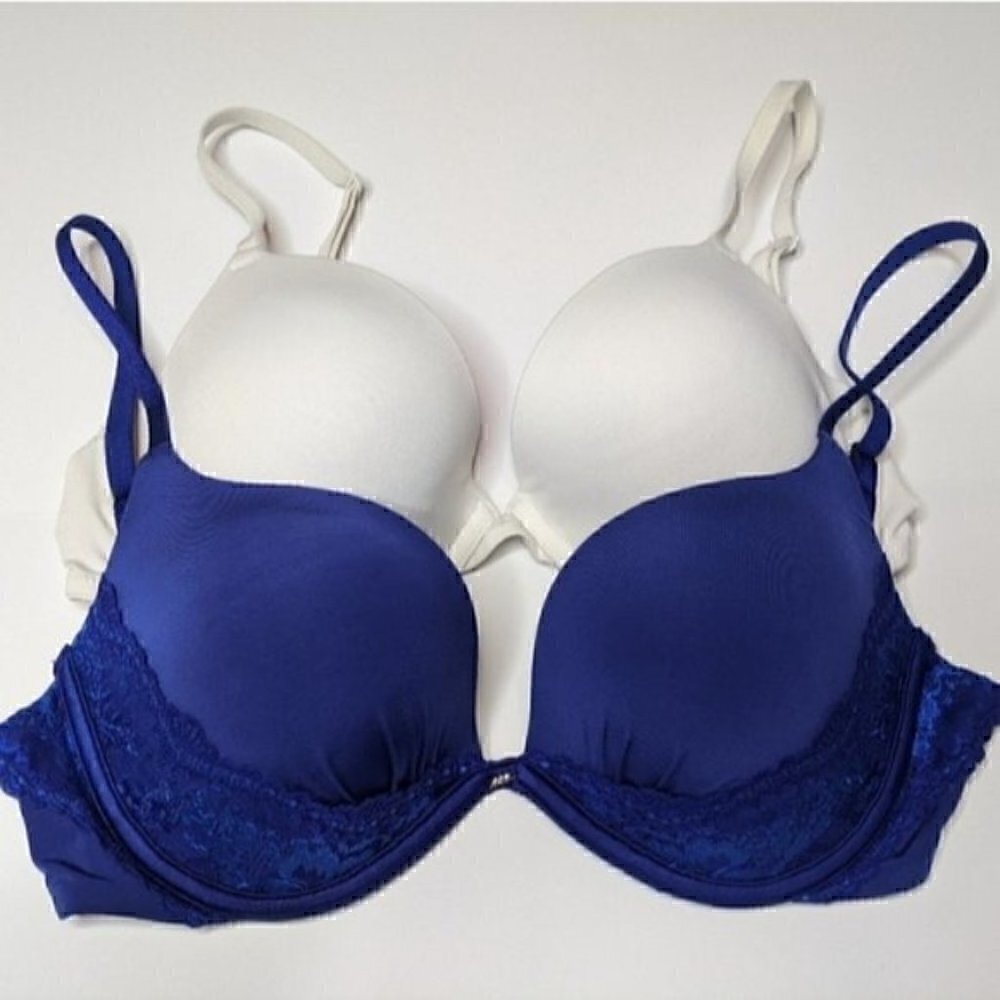 Victoria's Secret 32D LOT OF 2